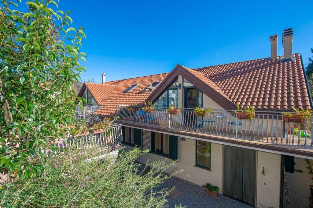 Apartmán Mansarda Ciaciano Bomerano Exteriér fotografie